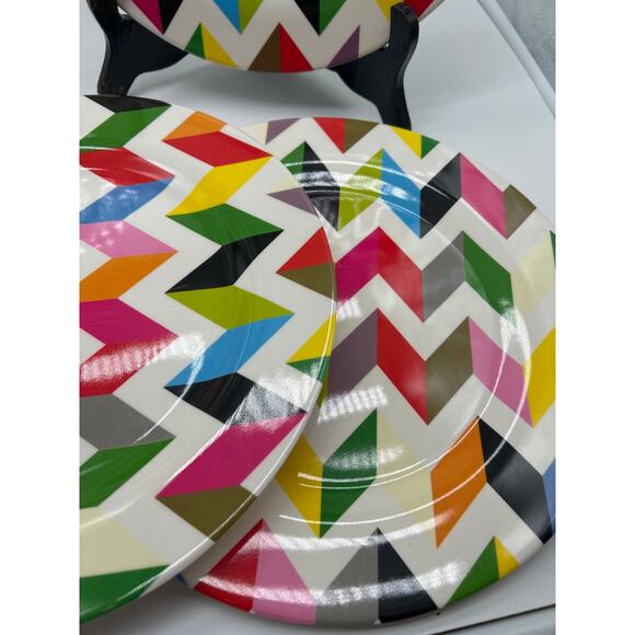 French Bull Ziggy 5 Matching Plates melamine 11 Inches Geometric Print Colorful - Picture 5 of 8